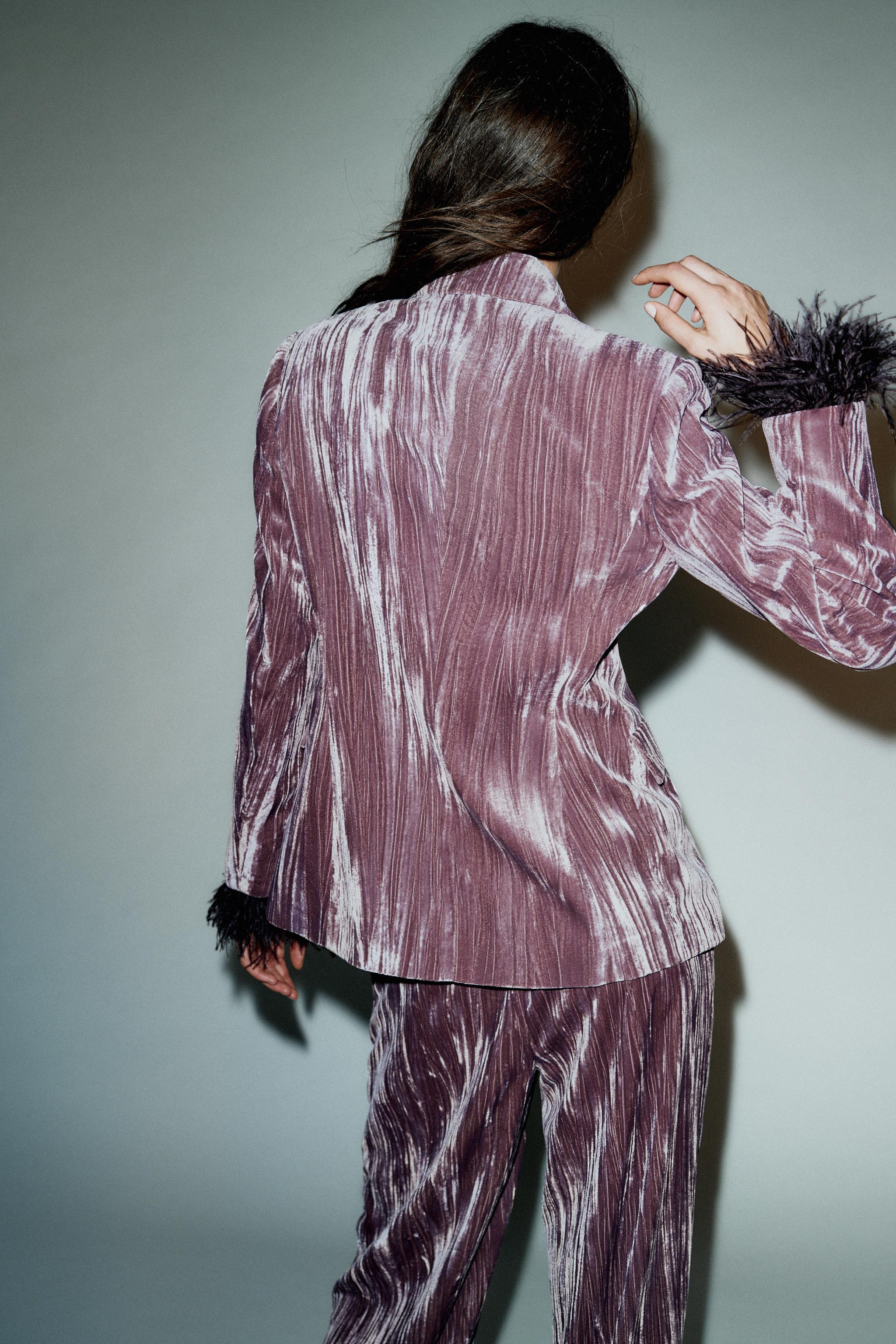 DOUBLE BREASTED VELVET BLAZER WITH FEATHERS